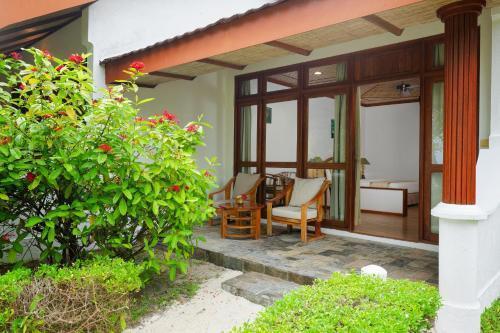 Photo 7