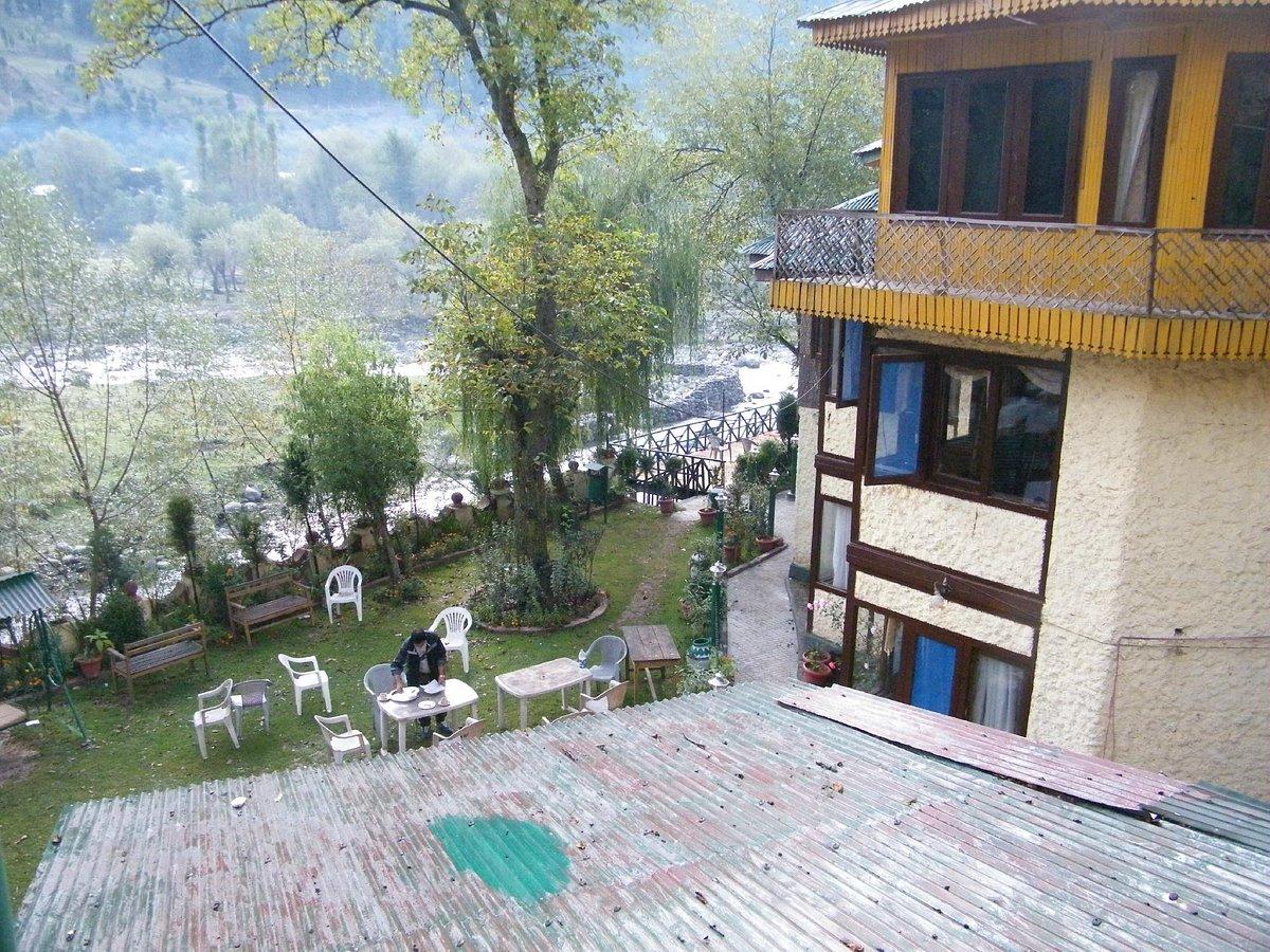 Photo 3