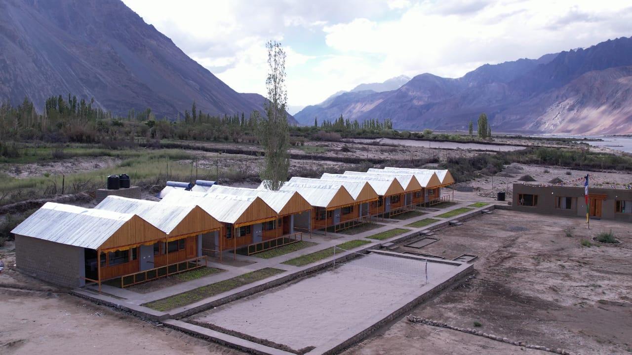 Photo 1