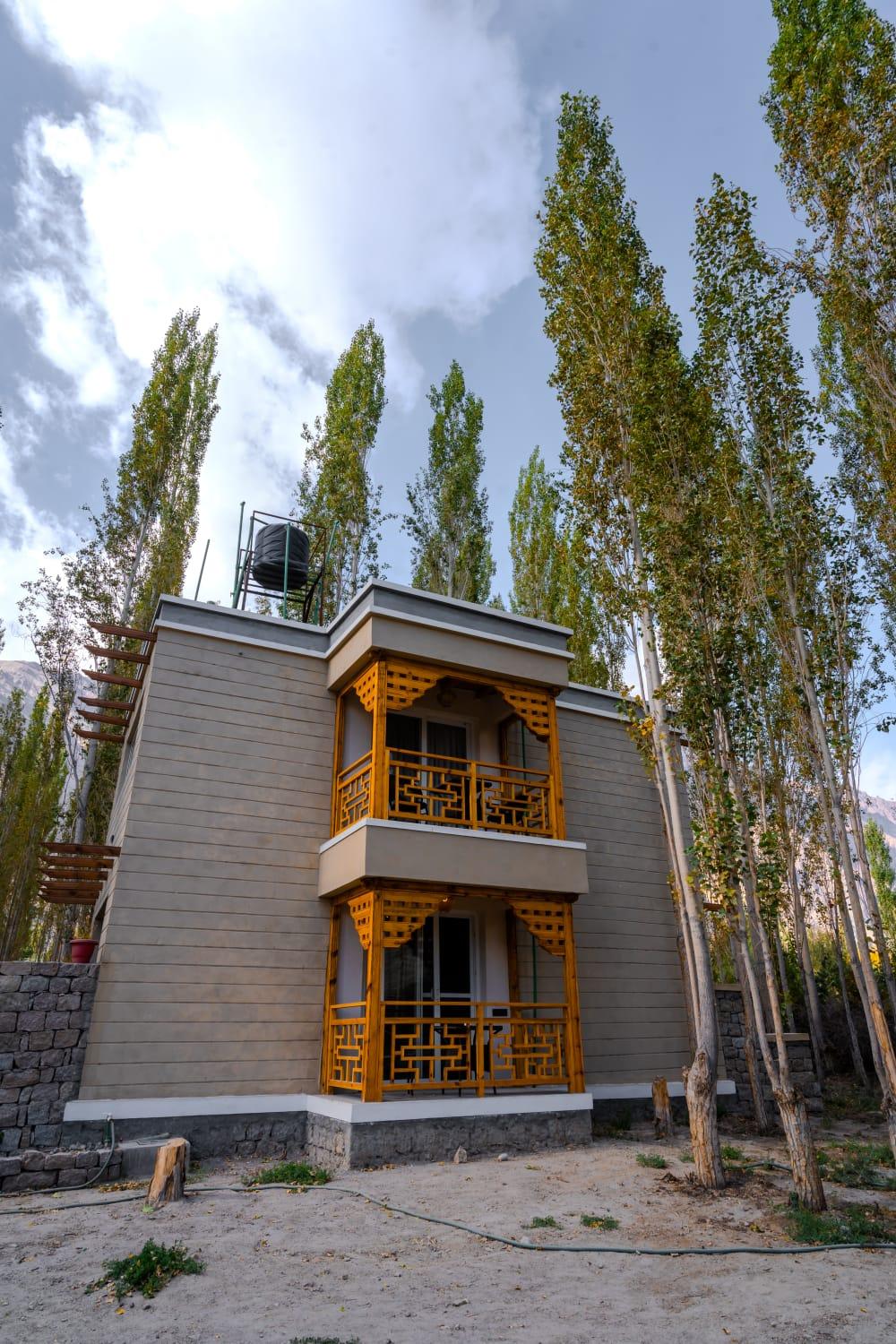 Photo 9