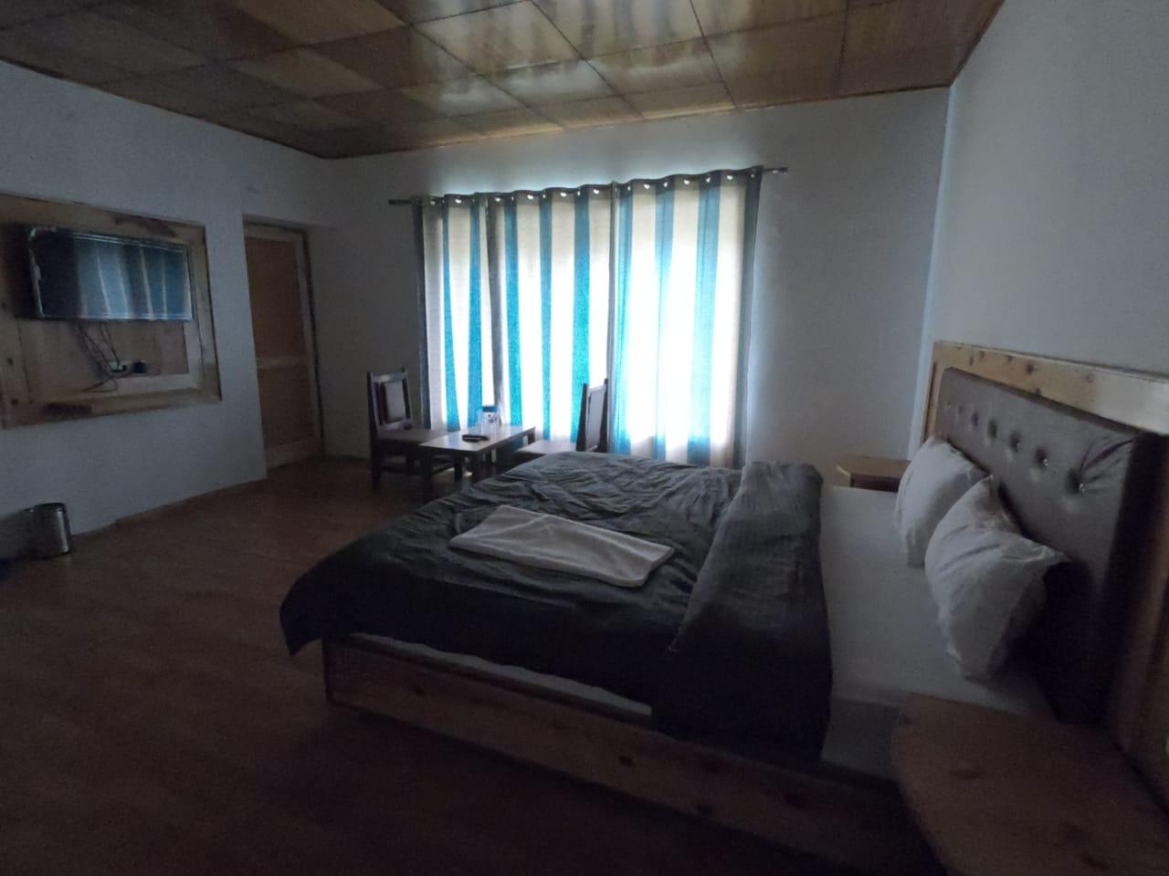 Photo 5